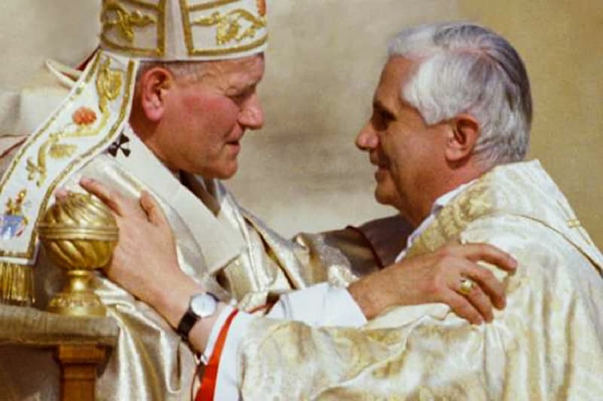 Giovanni Paolo II e Benedetto XVI