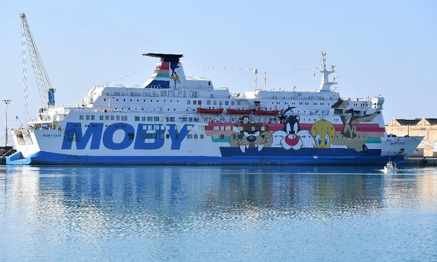 stato di emergenza e immigrazione: nave quarantena moby zazà