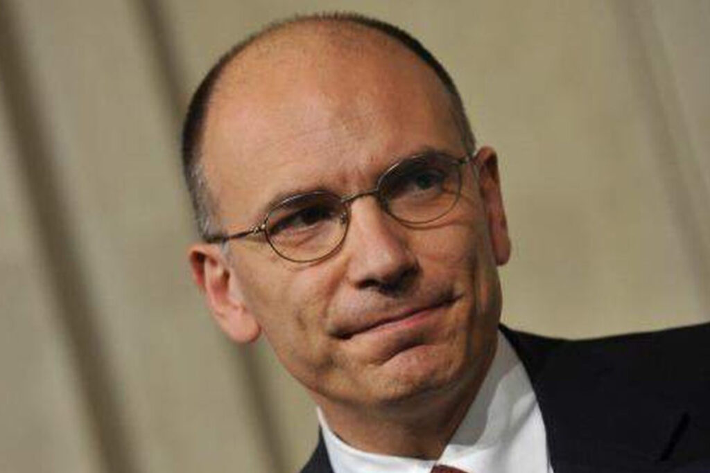 Enrico Letta chiama i colleghi di maggioranza alla responsabilità sui vaccini