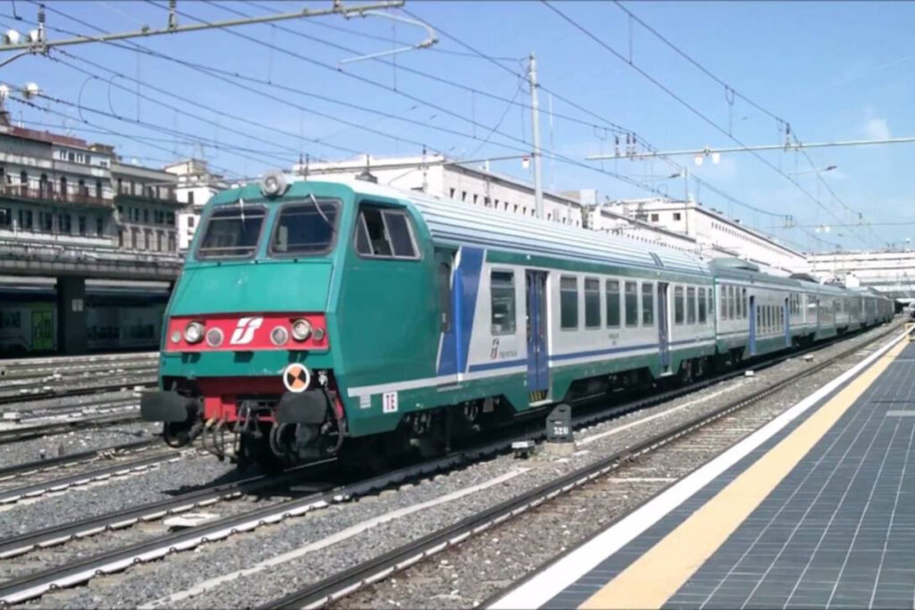Treno regionale e pass sui trasporti pubblici