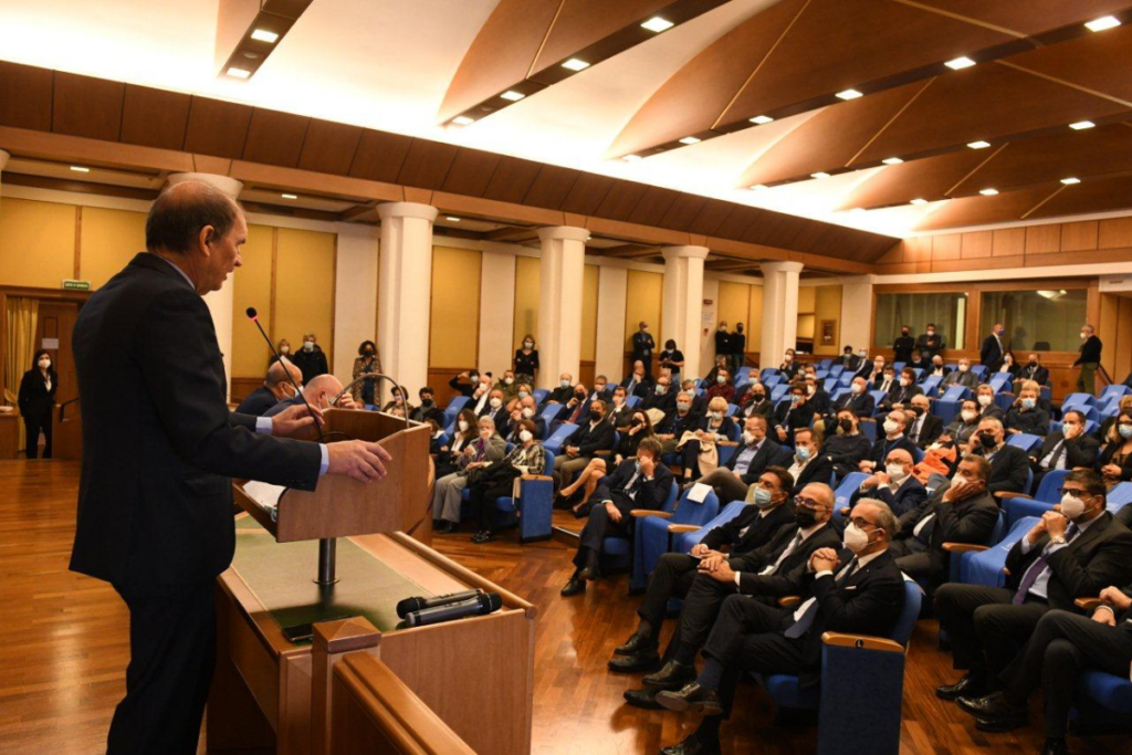 Sala della presidenza del Consiglio Regionale del Lazio intitolata a Giovanni Bartoloni