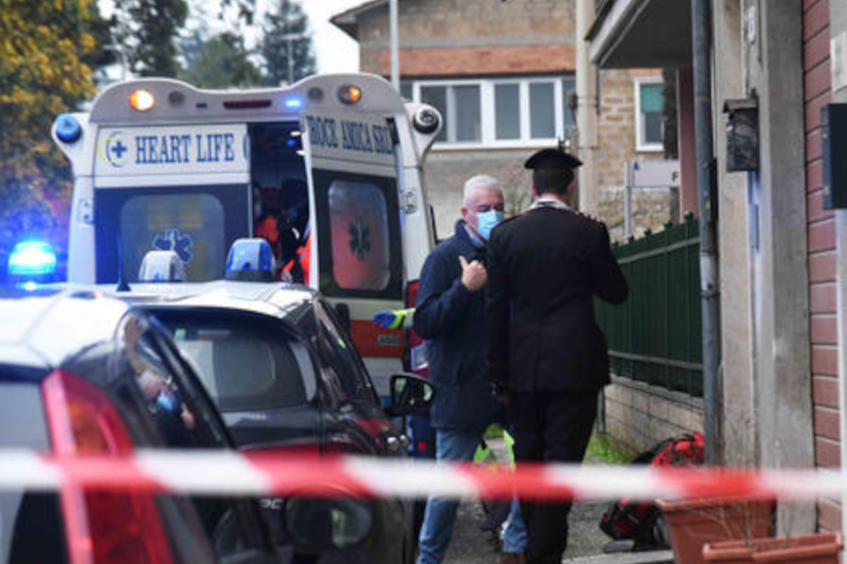 Omicidio Vetralla, carabinieri e ambulanza sul posto