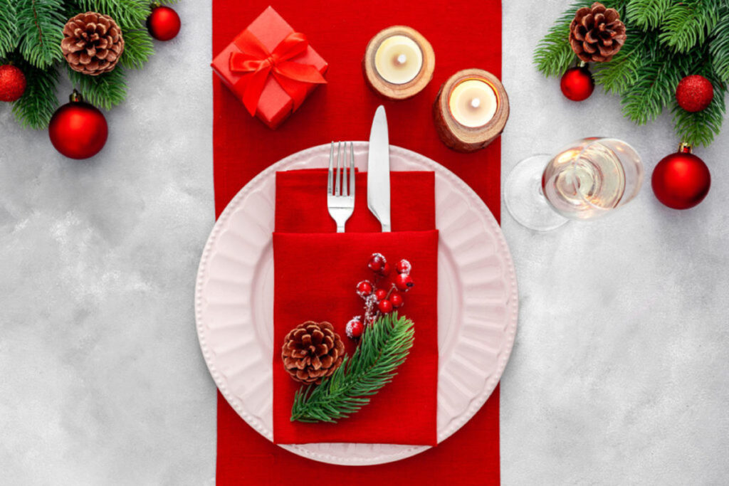 Tavola apparecchiata Natale dieta