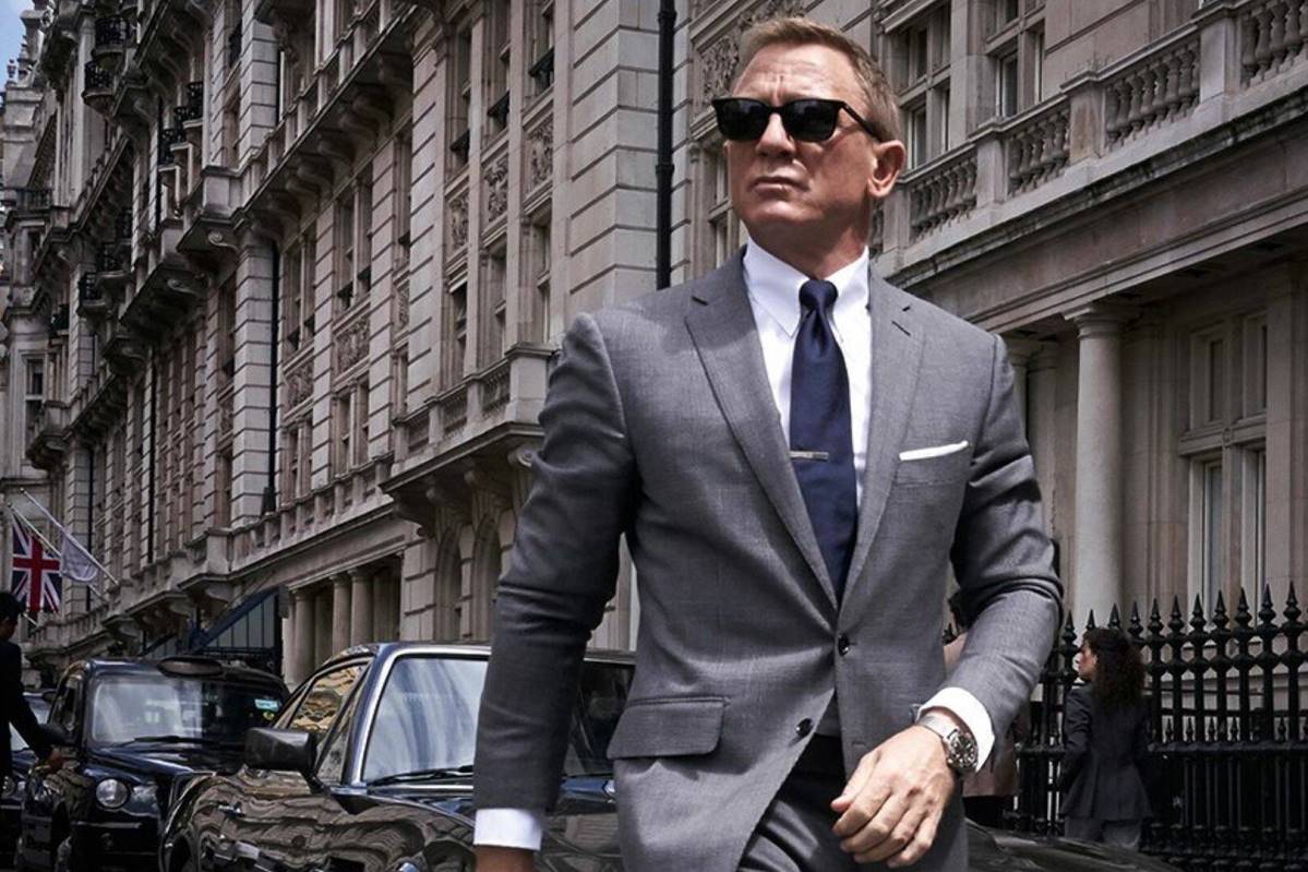James Bond alias Daniel Craig per le strade di Londra