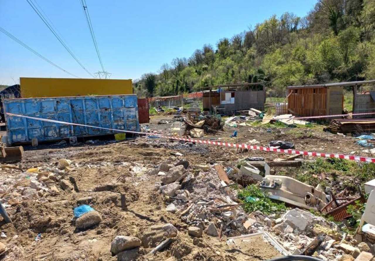 discarica abusiva a fiumicino