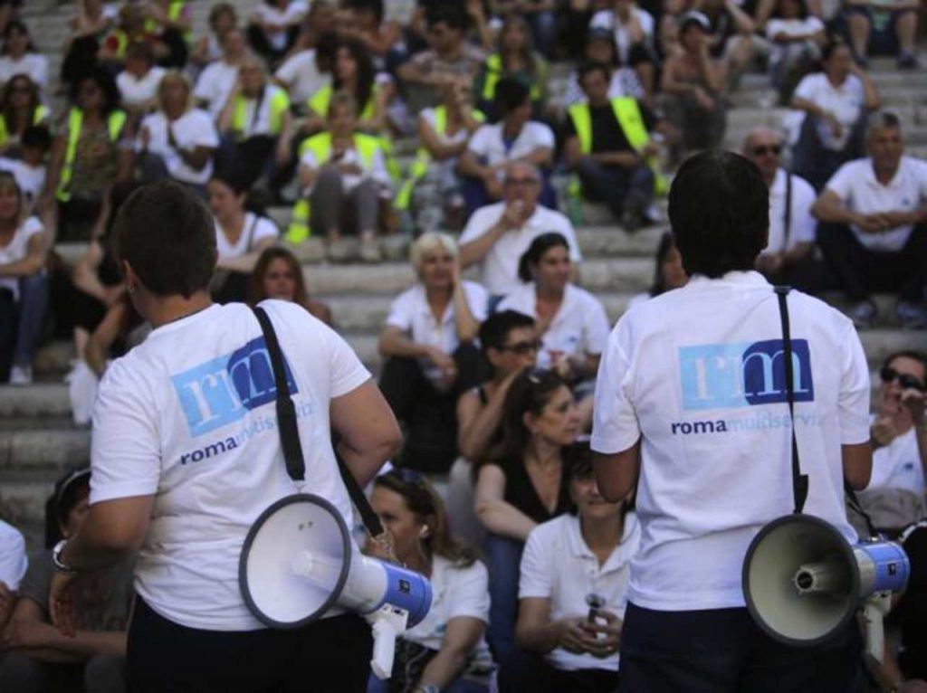 lavoratori della Multiservizi manifestano in campidoglio