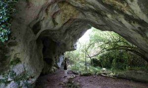 Grotta dell'Arco, Bellegra