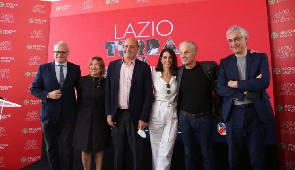 Foto di gruppo con il presidente Zingaretti e il sindaco Gualtieri