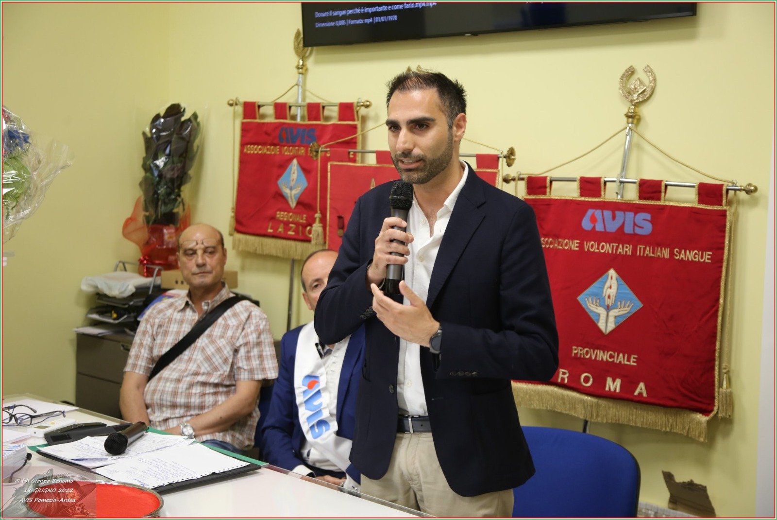 Adriano Zuccalà, sindaco di Pomezia, nel corso di un intervento