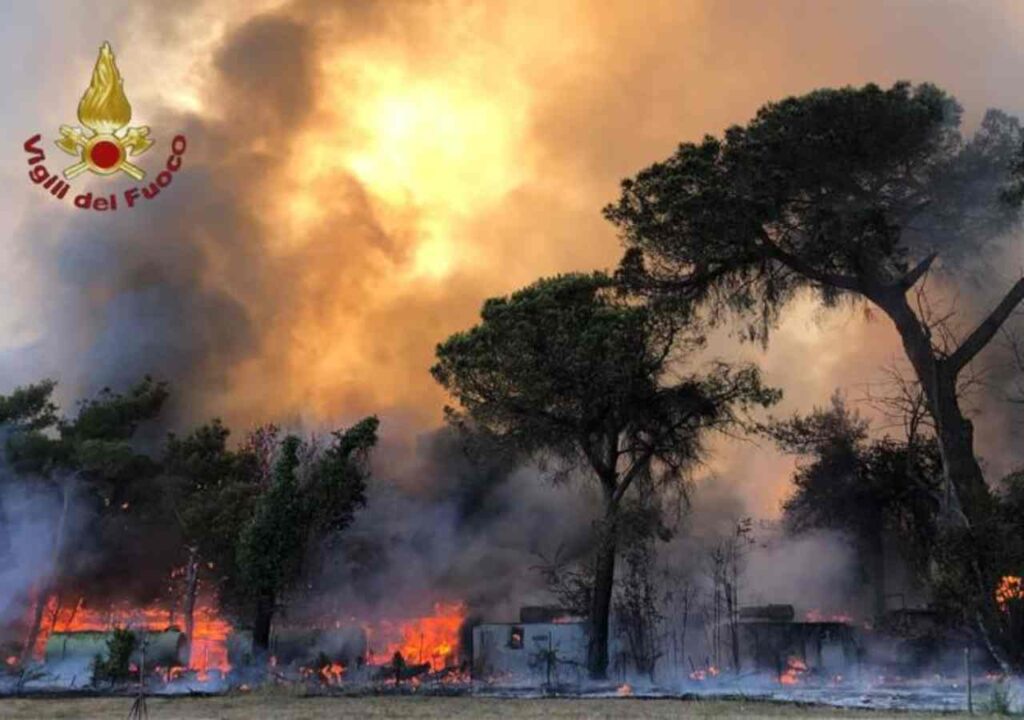 Incendio Castel Fusano