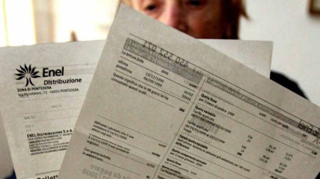 bolletta enel recapitata ad anziana