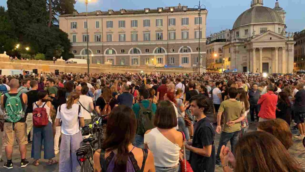 Manifestazione a Piazza del Popolo di Roma