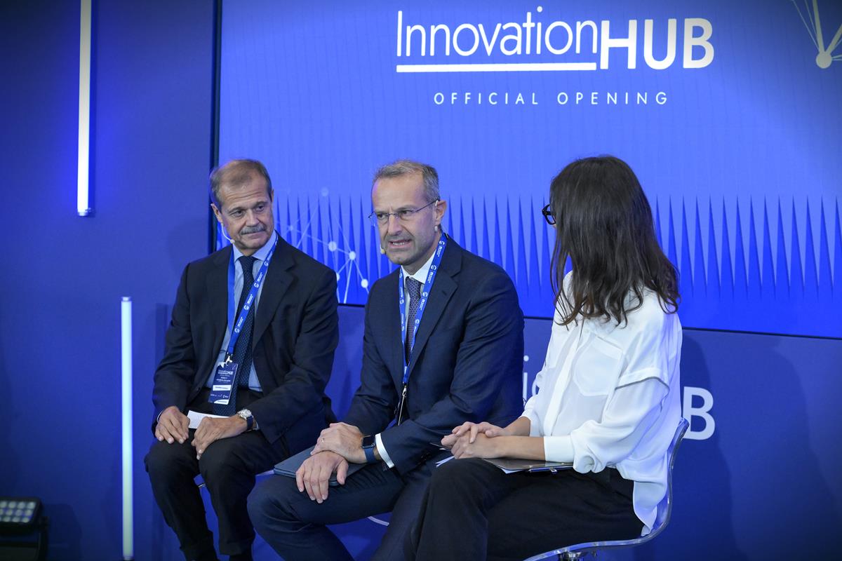 Presentazione del progetto "Innovation Hub" all'aeroporto di Fiumicino