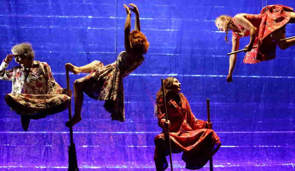 Al Teatro Ambra Jovinelli: teatro, danza e circo nello spettacolo “Nuda”