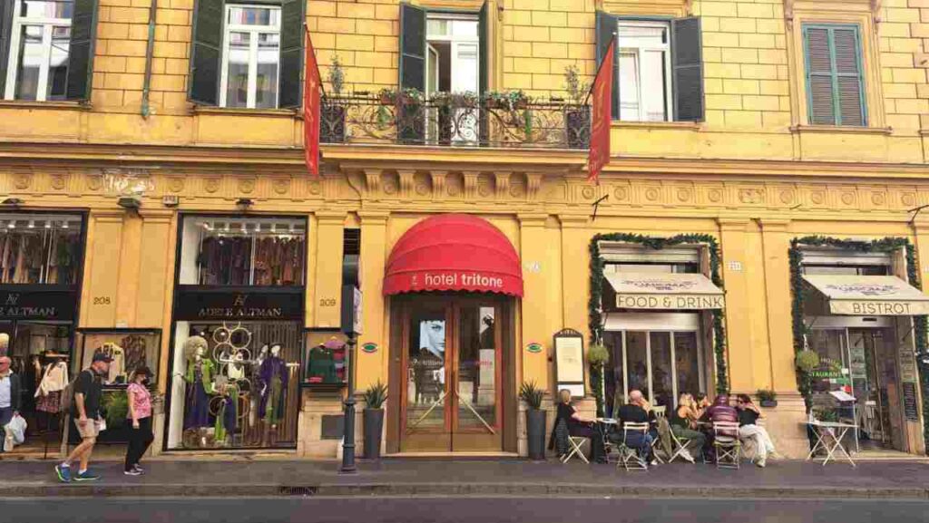 Hotel Tritone a Roma e turisti