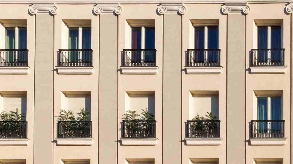 Palazzo, veduta esterna