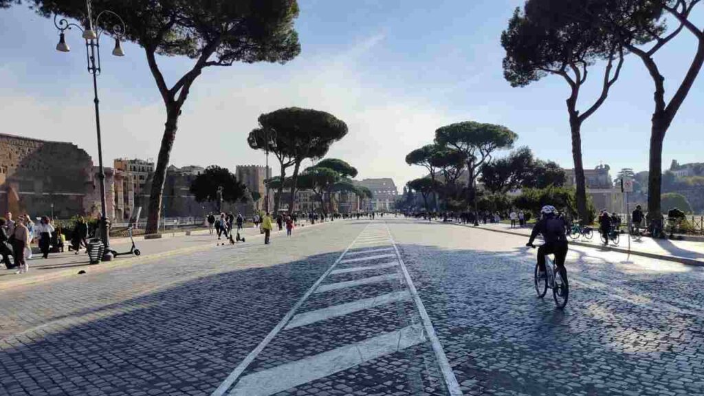 Via dei Fori Imperiali a Roma
