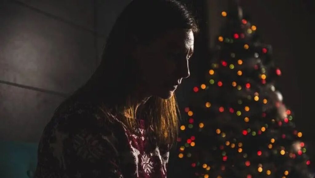 Donna triste a Natale