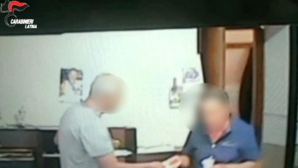 Operazione dei Carabinieri Omnia2 a Sezze