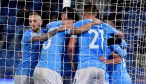 La Lazio festeggia dopo la rete del vantaggio in Coppa Italia contro il Bologna