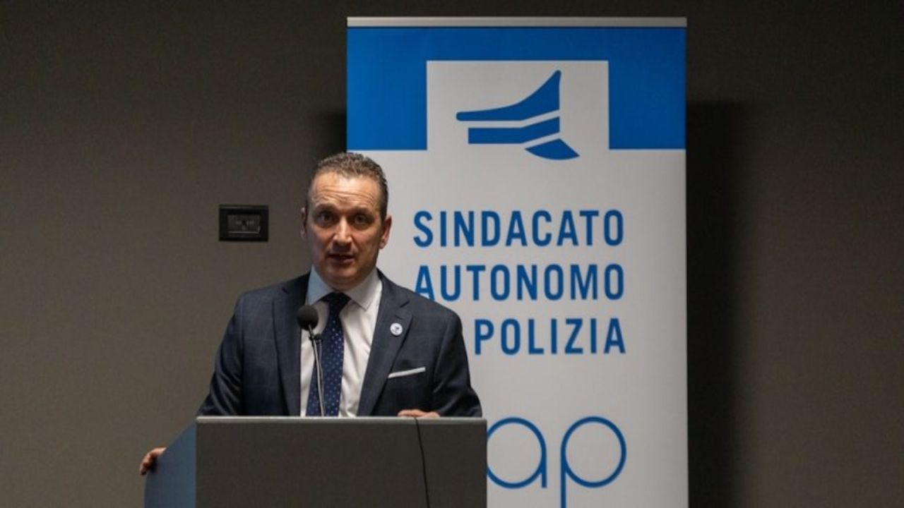 Stefano Paoloni, Segretario Generale del Sindacato Autonomo di Polizia