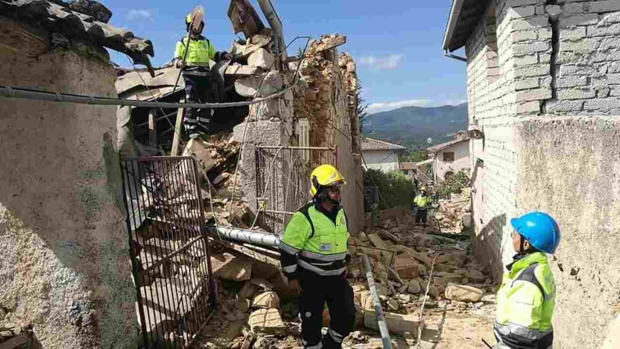Volontari di protezione civile intervenuti nel terremoto di Amatrice