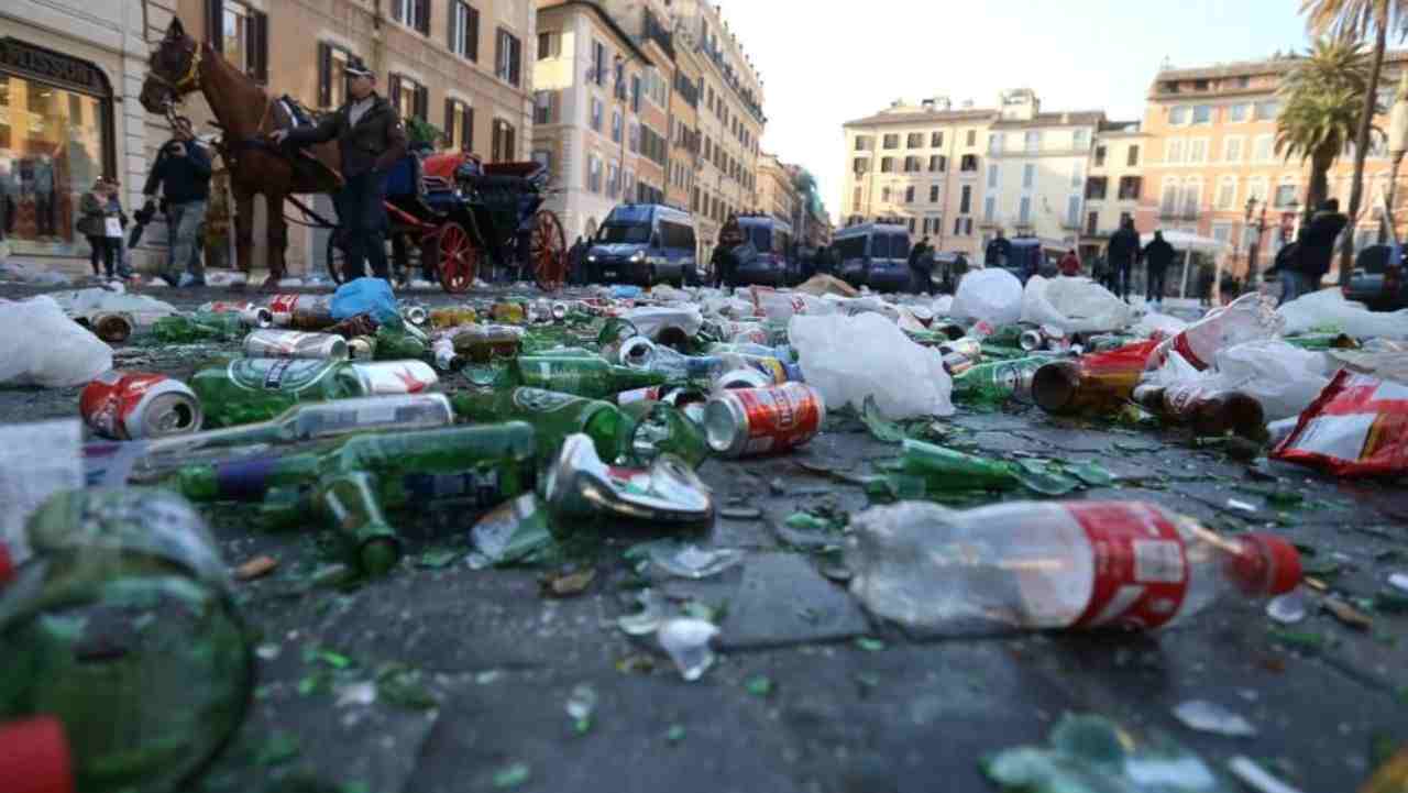 Roma saccheggiata dagli hooligans olandesi