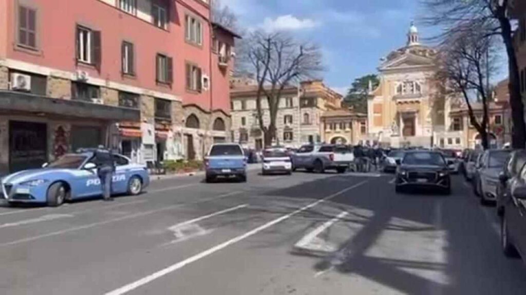 Piazza Sempione, falso allarme bomba