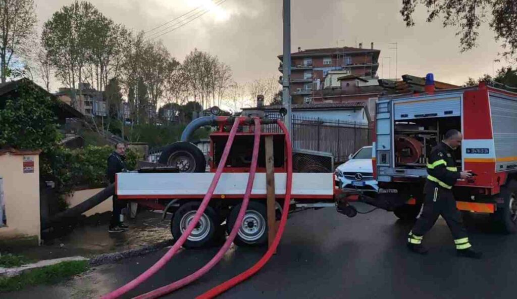 Maltempo a Roma, zona Prati Fiscali (Foto dal profilo Facebook del sindaco Gualtieri)