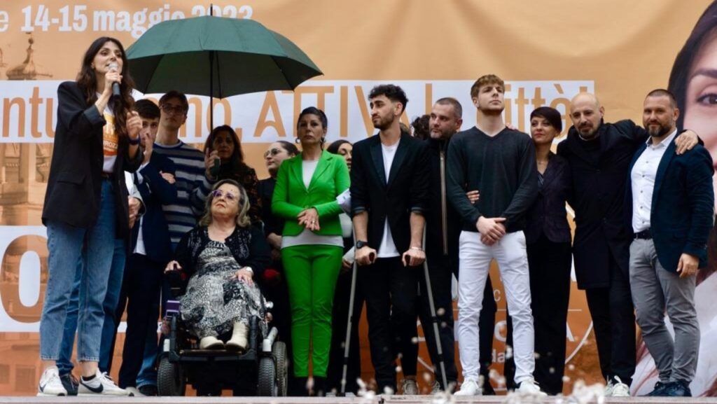 Cristiana Carrozza e i candidati della lista politica