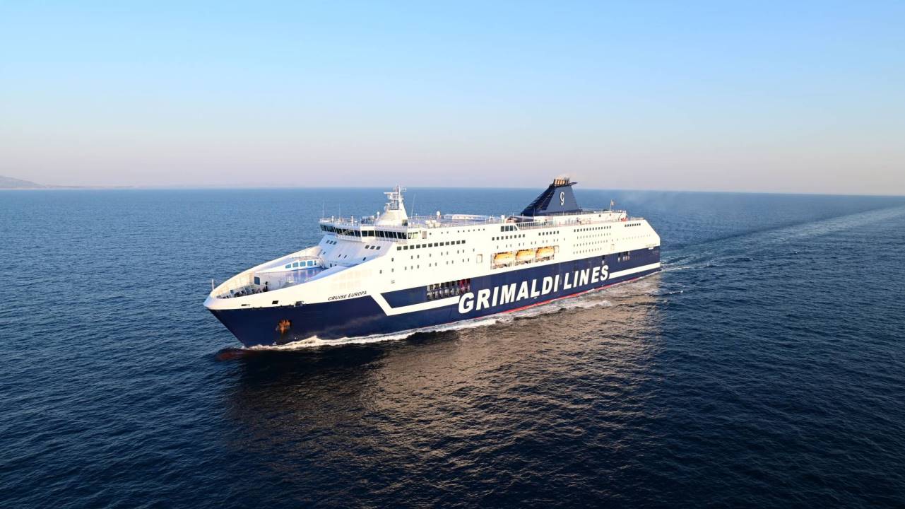 Traghetto cruise europa Grimaldi