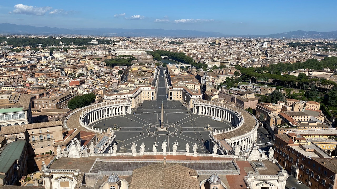 Piazza San Pietro in Vaticano vista dall'alto