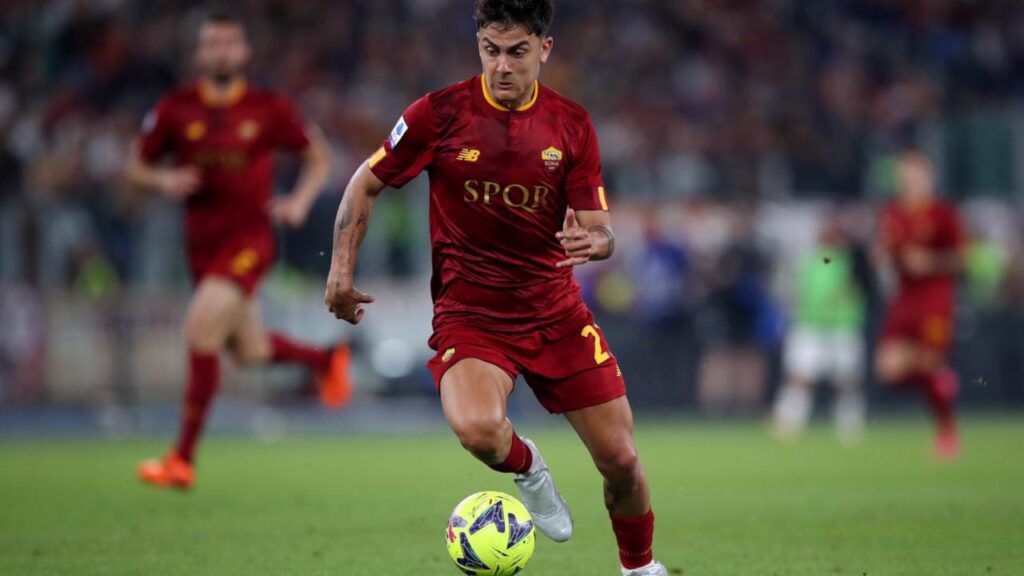 Paulo Dybala in azione