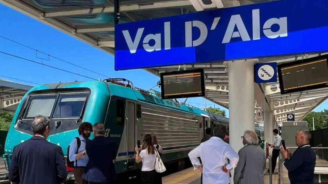 Stazione dei treni di Val D'Ala a Roma