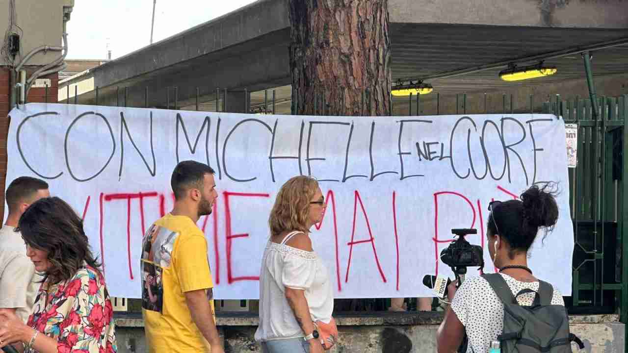 Momenti prima della manifestazione per Michelle la ragazza uccisa a Primavalle