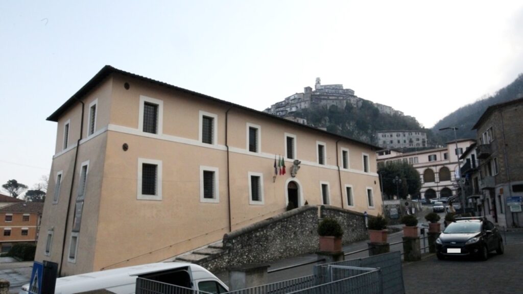 Ex Granaio Borghese, Artena (Roma)