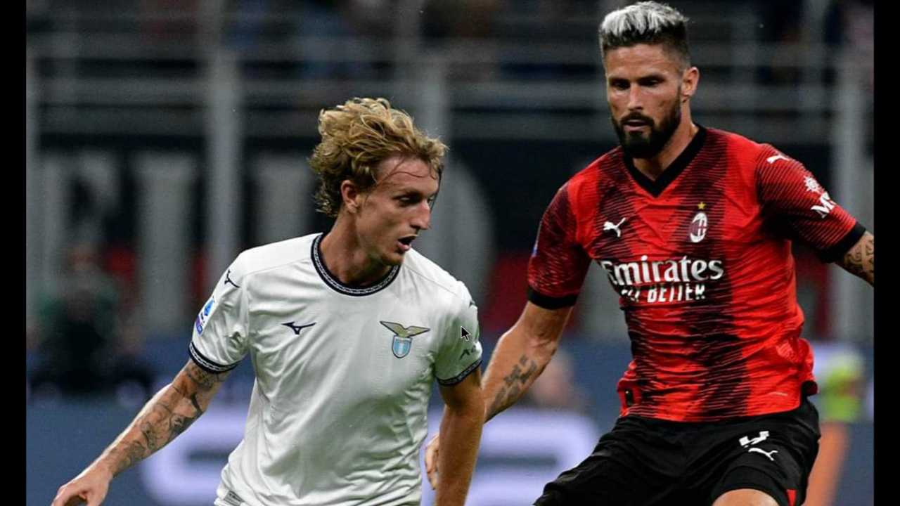 Rovella e Giroud nella partita di calcio di serie A tra Milan e Lazio