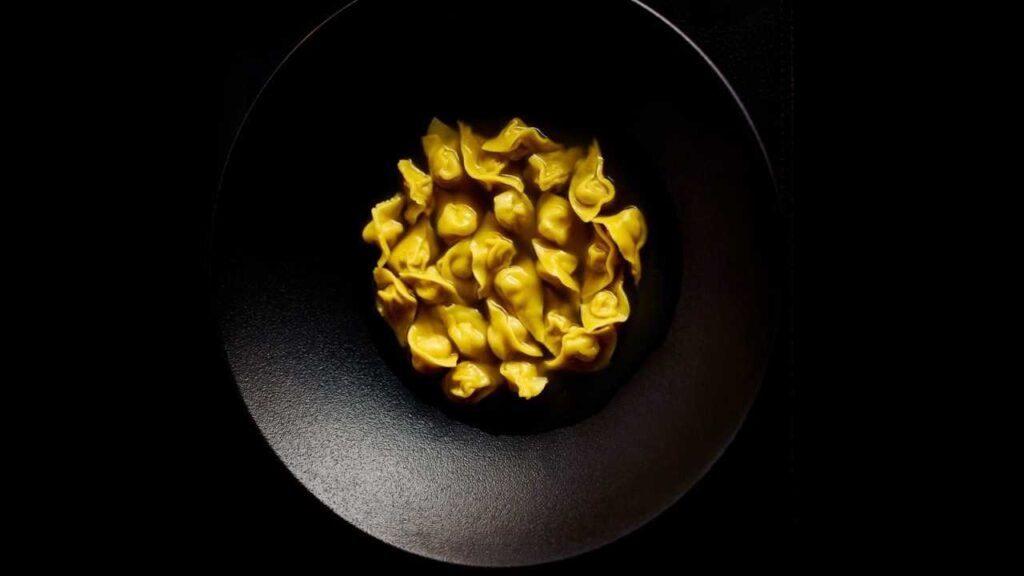 Tortellini in brodo