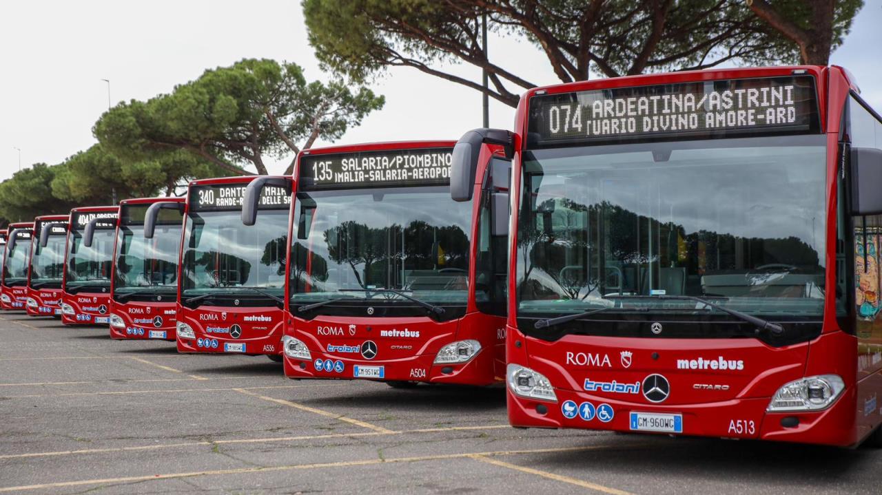 I primi nuovi autobus ibridi in servizio nelle periferie di Roma