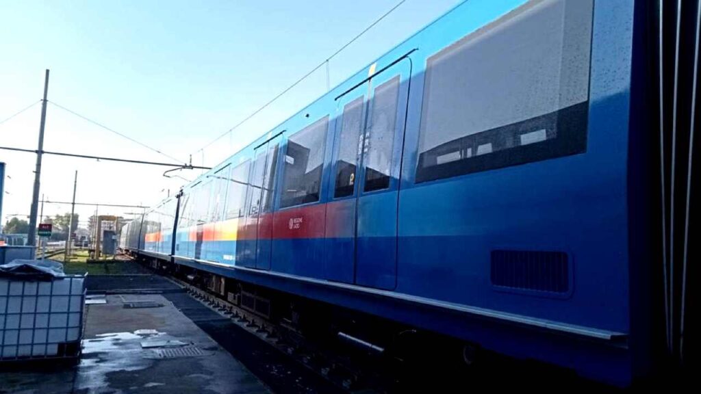 Treno Roma Lido