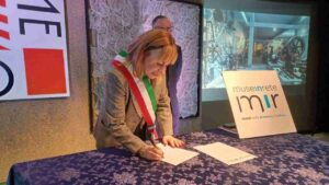 La sindaca di Latina firma il protocollo d'intesa per la Rete dei Musei