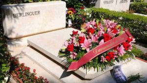 Tomba di Enrico Berlinguer al Cimitero di Prima Porta a Roma