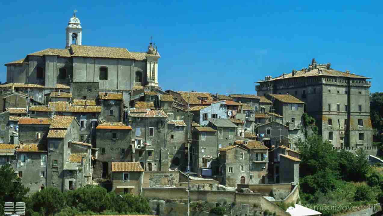 il borgo di Vignanello in provincia di Viterbo