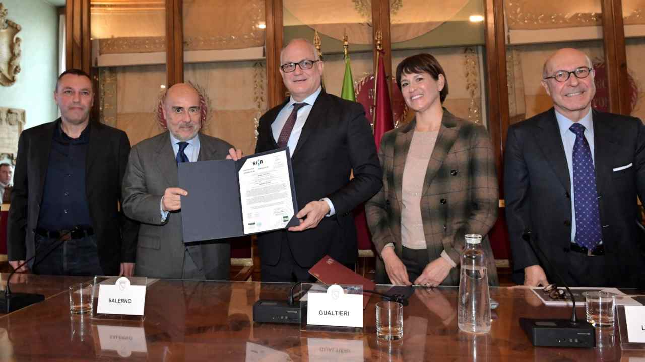 Sindaco Gualtieri Certificazione Parità di Genere