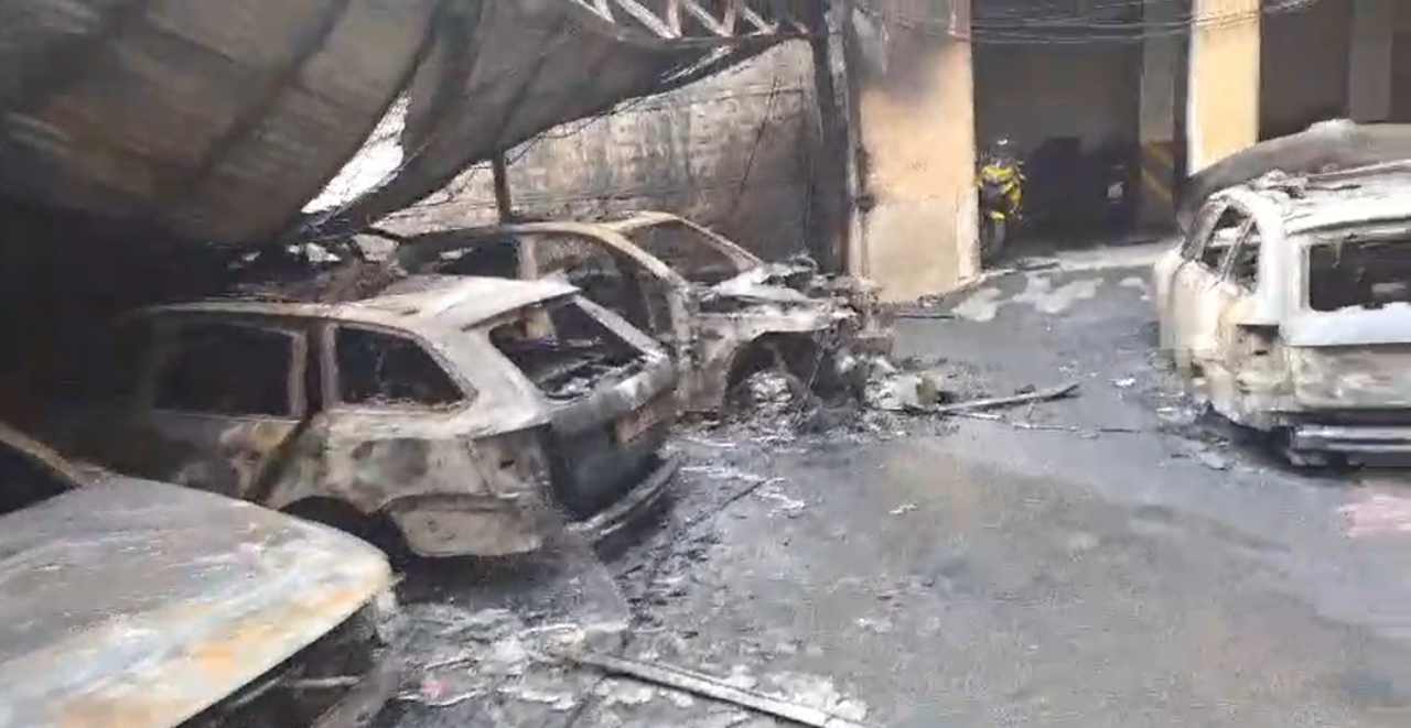 Commissariato di Albano incendio auto