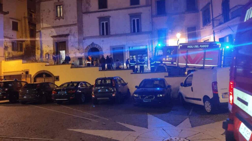 Canepina, Vigili del Fuoco intervenuti sul posto per un crollo