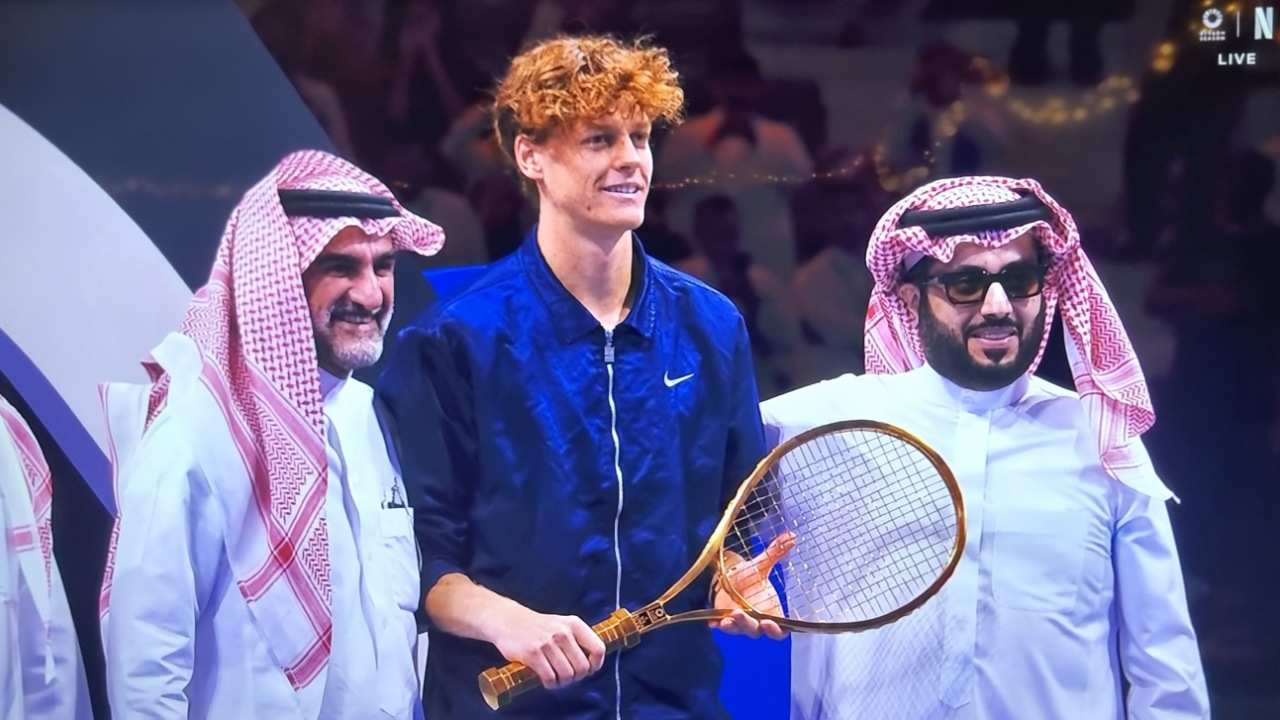 Jannik Sinner vince Six Kings Slam 2025