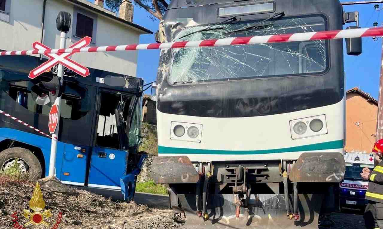 Incidente passaggio a livello, Soriano nel Cimino (Vt)