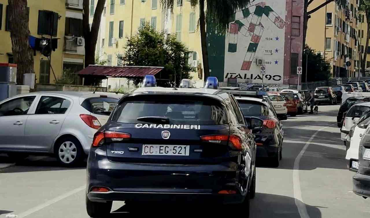 Roma, Carabinieri a San Basilio
