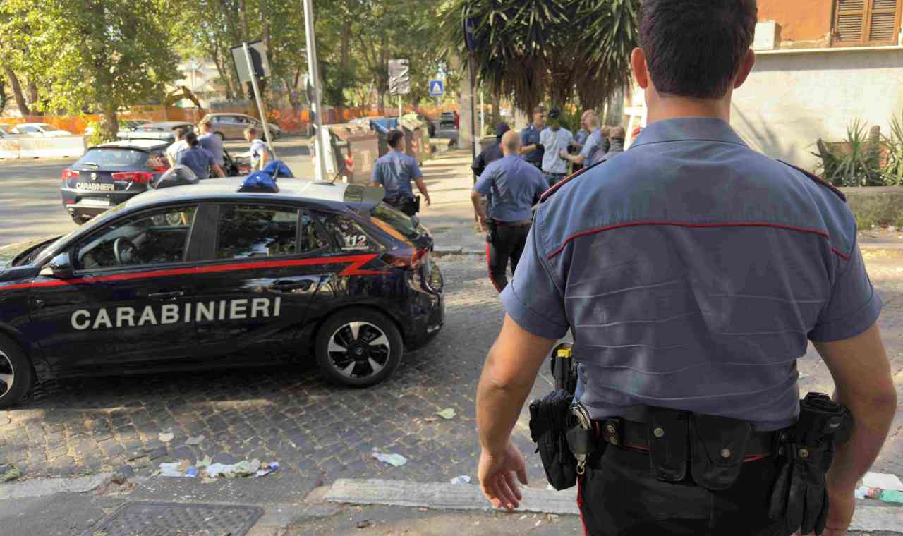 Controlli Carabinieri al Quarticciolo
